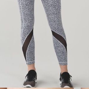 Size 6 lululemon leggings